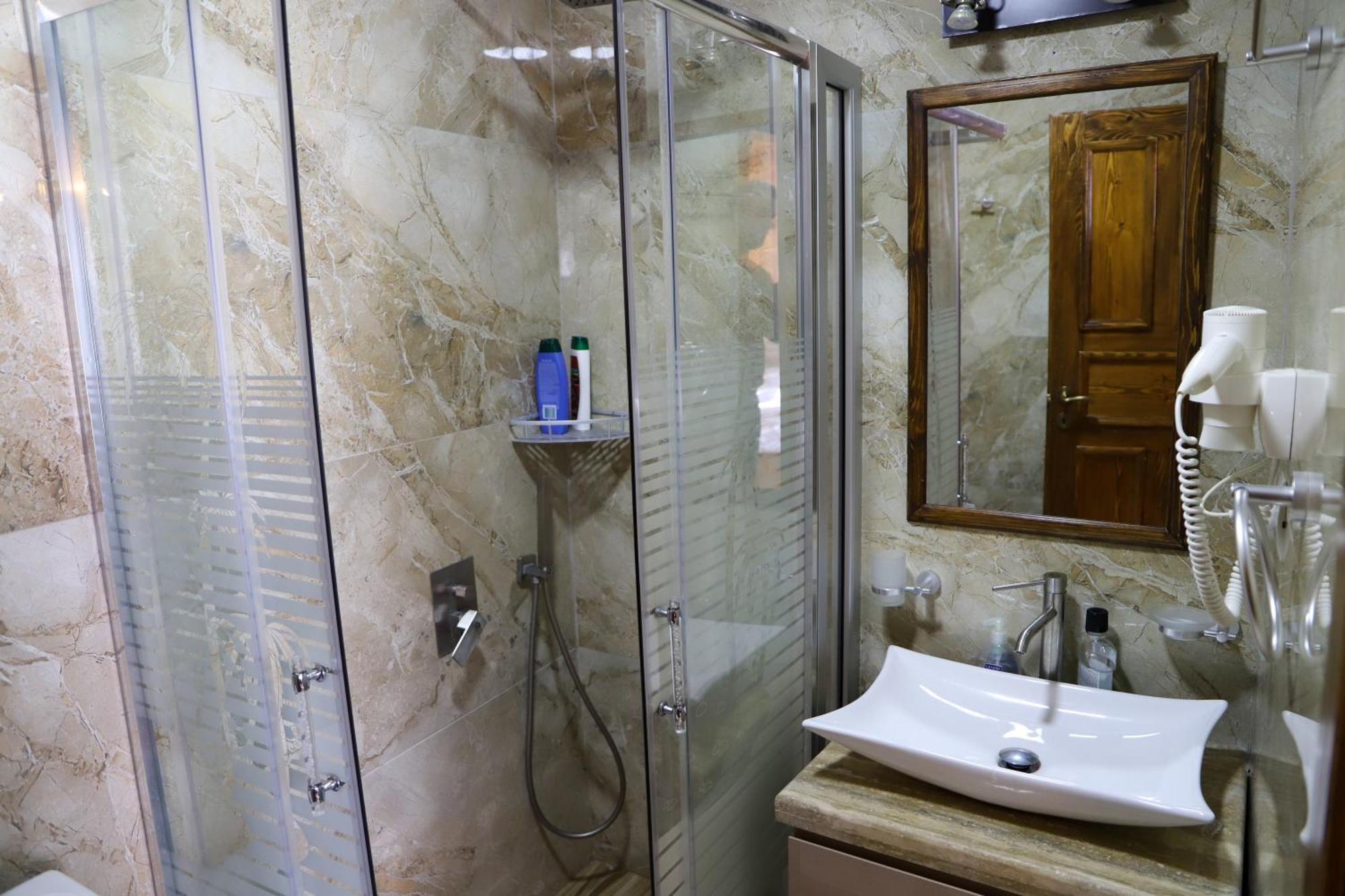 Dd Villa Berat Extérieur photo
